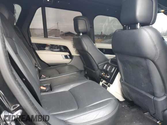 2019 Land Rover Range Rover z VIN SALGS2RE8KA521945, wystawiony jako Copart lot #83373764 z przebiegiem 80 330 mil mil oraz Szkoda całkowita • Salvage title. Historia ofert i sprzedaży dostępna na DreamBid. Obrazek 11.