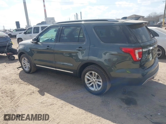 2016 Ford Explorer XLT with VIN 1FM5K7DHXGGA00139, listed as a IAAI auction lot 41802787 with 86,670 mi miles and . Bid and sale history available at DreamBid. Image 3.