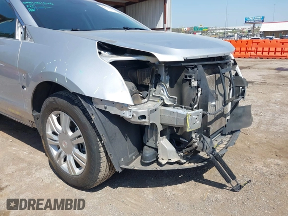 2015 Cadillac SRX Luxury Collection with VIN 3GYFNBE38FS576165, listed as a IAAI auction lot 41974066 with 95,832 mi miles. Bid and sale history available at carsss.com. Image 19.