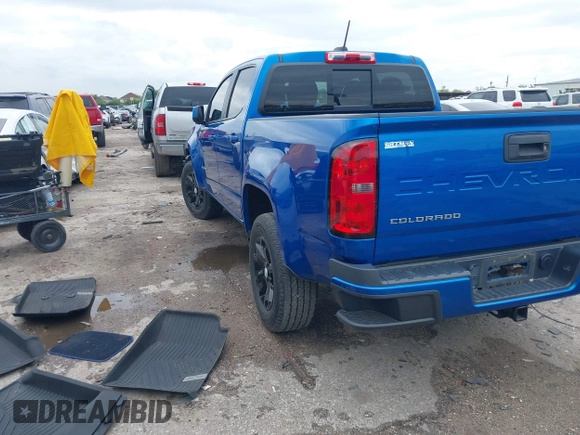 2021 Chevrolet Colorado 2WD LT z VIN 1GCGSCEN9M1226777, wystawiony jako IAAI lot #41895262 z przebiegiem 68 065 mil mil oraz . Historia ofert i sprzedaży dostępna na DreamBid. Obrazek 3.