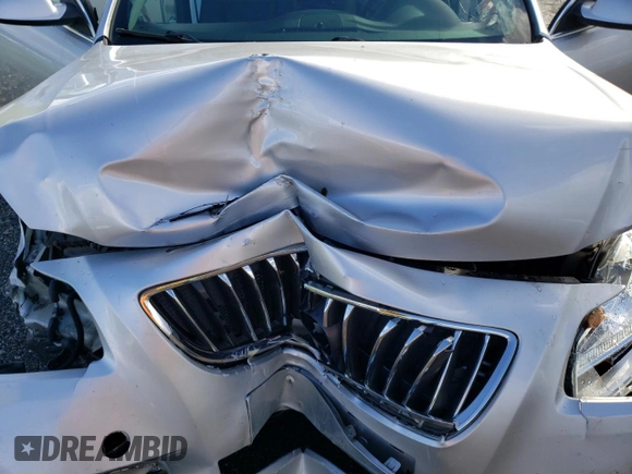 2011 Buick Regal CXL RL5 with VIN W04GT5GC0B1001062, listed as a Copart auction lot 76310664 with 190,403 mi miles and Salvage Title. Bid and sale history available at DreamBid. Image 11.