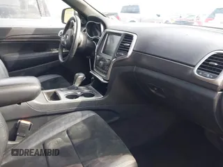 2018 Jeep Grand Cherokee Laredo E with VIN 1C4RJEAG2JC353398, listed as a IAAI auction lot 41846316 with 116,043 mi miles. Bid and sale history available at carsss.com. Image 5.