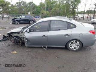 2010 Hyundai Elantra GLS z VIN KMHDU4AD2AU129488, wystawiony jako IAAI lot #42373549 z przebiegiem 189 469 mil mil oraz . Historia ofert i sprzedaży dostępna na DreamBid. Obrazek 14.