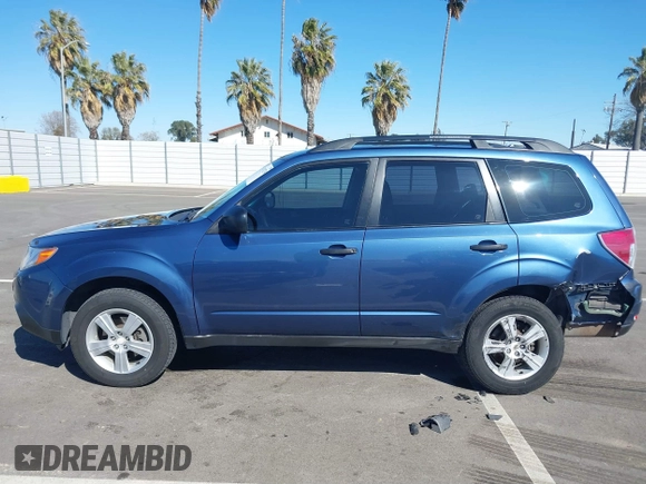 2011 Subaru Forester X z VIN JF2SHABC7BH774069, wystawiony jako IAAI lot #41742754 z przebiegiem 154 516 mil mil oraz . Historia ofert i sprzedaży dostępna na DreamBid. Obrazek 14.