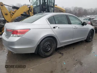 2011 Honda Accord EX with VIN 1HGCP2E75BA073907, listed as a Copart auction lot 82628814 with 131,091 mi miles and Salvage title. Bid and sale history available at DreamBid. Image 3.
