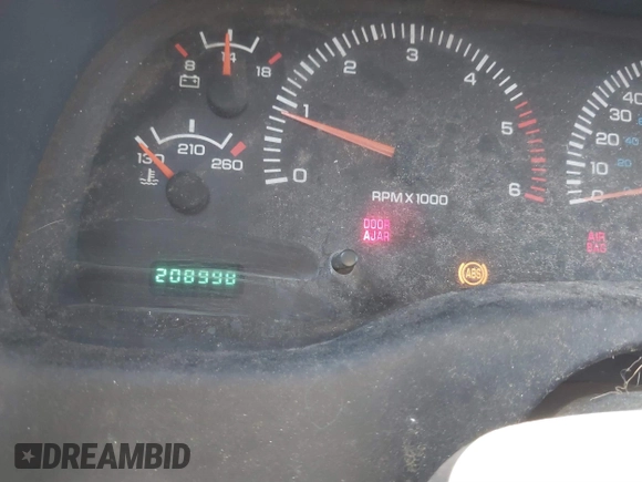 1999 Dodge Durango with VIN 1B4HR28YXXF517034, listed as a IAAI auction lot 41556485 with 208,998 mi miles and . Bid and sale history available at DreamBid. Image 7.