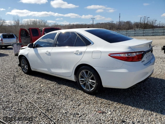2015 Toyota Camry XLE with VIN 4T1BF1FKXFU006679, listed as a Copart auction lot 49099115 with 129,370 mi miles and Salvage Title. Bid and sale history available at carsss.com. Image 2.