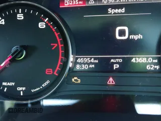 2021 Audi Q5 Premium z VIN WA1AAAFY9M2076387, wystawiony jako IAAI lot #42303925 z przebiegiem 46 954 mil mil oraz . Historia ofert i sprzedaży dostępna na DreamBid. Obrazek 15.