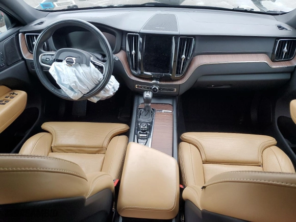 2021 Volvo XC60 Inscription with VIN YV4102RL5M1716130, listed as a Copart auction lot 45198265 with 0 mi miles and Salvage Title. Bid and sale history available at carsss.com. Image 8.