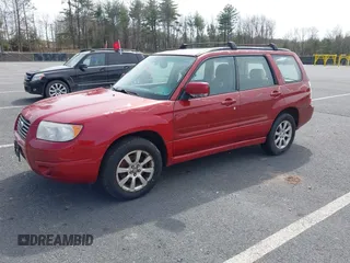 2006 Subaru Forester 2.5 X w/Premium Pkg with VIN JF1SG65676G705940, listed as a IAAI auction lot 41904234 with 194,097 mi miles. Bid and sale history available at carsss.com. Image 2.