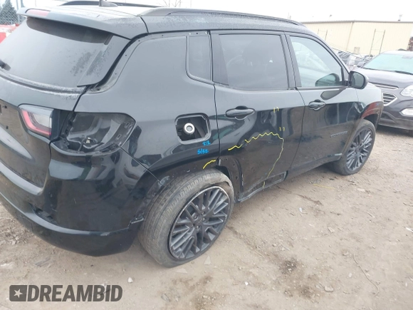 2022 Jeep Compass High Altitude with VIN 3C4NJDCB6NT212869, listed as a IAAI auction lot 41295122 with 34,601 mi miles and . Bid and sale history available at carsss.com. Image 6.
