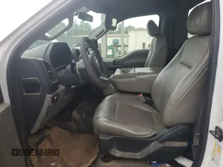 2016 Ford F-150 XL z VIN 1FTMF1C8XGKD85217, wystawiony jako Copart lot #62730605 z przebiegiem 282 246 mil mil oraz Szkoda całkowita • Salvage title. Historia ofert i sprzedaży dostępna na DreamBid. Obrazek 7.