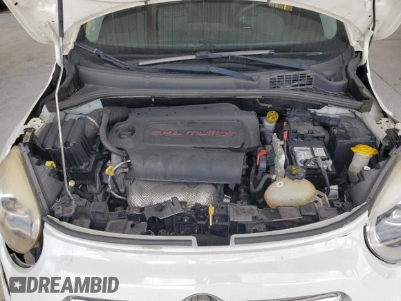 2016 FIAT 500X Lounge z VIN ZFBCFXDT2GP397059, wystawiony jako Copart lot #54349335 z przebiegiem 105 642 mil mil oraz Szkoda całkowita • Salvage title. Historia ofert i sprzedaży dostępna na DreamBid. Obrazek 11.