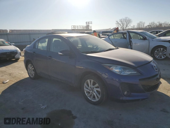 2013 Mazda 3 i Grand Touring with VIN JM1BL1W73D1724744, listed as a Copart auction lot 42173765 with 86,698 mi miles and Salvage Title. Bid and sale history available at carsss.com. Image 4.