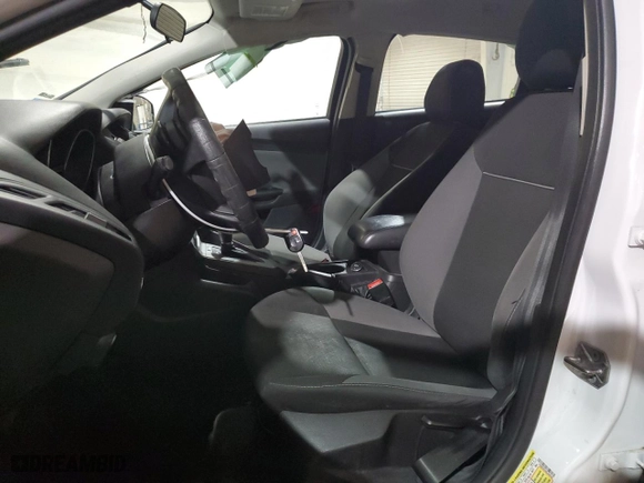 2014 Ford Focus SE with VIN 1FADP3F29EL296395, listed as a Copart auction lot 52411355 with 111,709 mi miles and Clean Title. Bid and sale history available at carsss.com. Image 7.