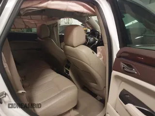 2015 Cadillac SRX Premium Collection with VIN 3GYFNGE32FS564168, listed as a IAAI auction lot 41355787 with 182,949 mi miles. Bid and sale history available at carsss.com. Image 8.