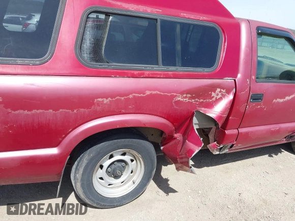 1996 Chevrolet S-10 with VIN 1GCCS1448TK120616, listed as a IAAI auction lot 41840605 with 251,506 mi miles and . Bid and sale history available at DreamBid. Image 6.