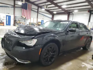 2016 Chrysler 300 Limited with VIN 2C3CCARG4GH208371, listed as a Copart auction lot 52673765 with 159,226 mi miles and Salvage Title. Bid and sale history available at DreamBid. Image 1.