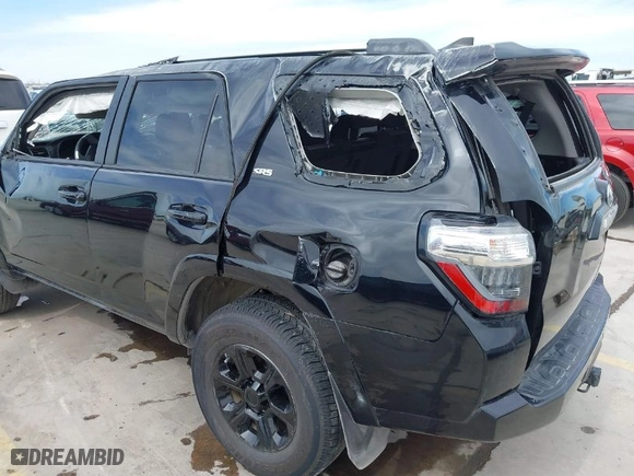 2021 Toyota 4Runner SR5 with VIN JTEEU5JR8M5235982, listed as a IAAI auction lot 41815774 with 70,385 mi miles. Bid and sale history available at carsss.com. Image 12.