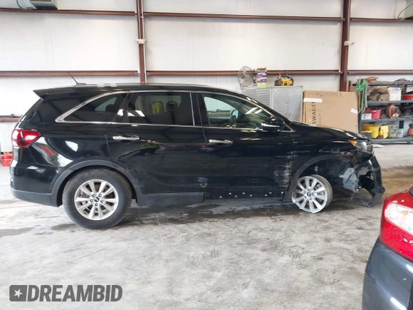 2020 Kia Sorento LX z VIN 5XYPG4A36LG644112, wystawiony jako IAAI lot #42115141 z przebiegiem 101 170 mil mil oraz . Historia ofert i sprzedaży dostępna na DreamBid. Obrazek 13.