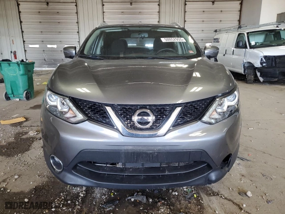 2017 Nissan Rogue Sport SL with VIN JN1BJ1CR6HW135582, listed as a Copart auction lot 50052955 with 102,967 mi miles and Non Repairable. Bid and sale history available at carsss.com. Image 5.