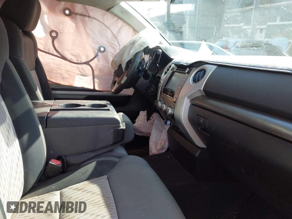 2014 Toyota Tundra 4WD Truck SR with VIN 5TFUY5F1XEX385475, listed as a IAAI auction lot 41563188 with 135,310 mi miles. Bid and sale history available at carsss.com. Image 5.