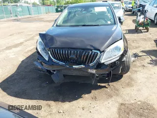 2014 Buick Verano Group z VIN 1G4PS5SK0E4123281, wystawiony jako IAAI lot #42250949 z przebiegiem 132 746 mil mil oraz . Historia ofert i sprzedaży dostępna na DreamBid. Obrazek 6.