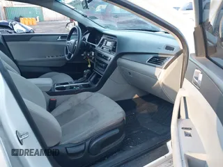 2017 Hyundai Sonata SE with VIN 5NPE24AF3HH492841, listed as a IAAI auction lot 41503654 with 134,366 mi miles. Bid and sale history available at carsss.com. Image 5.