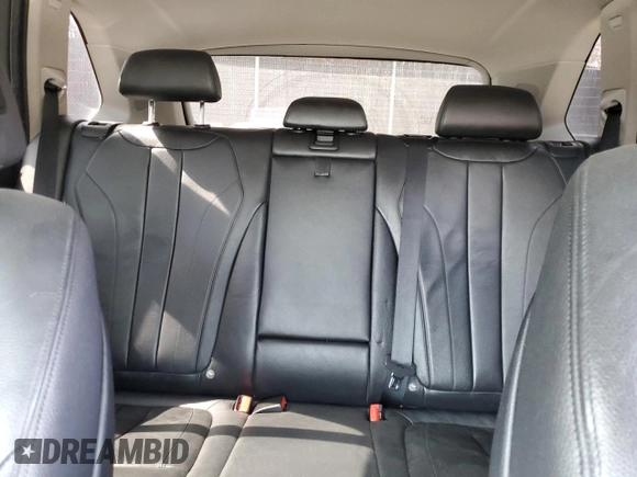 2016 BMW X5 xDrive40e z VIN 5UXKT0C59G0S77407, wystawiony jako Copart lot #50094255 z przebiegiem 93 264 mil mil oraz Szkoda całkowita • Salvage title. Historia ofert i sprzedaży dostępna na DreamBid. Obrazek 10.