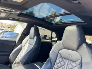 2020 Audi SQ8 z VIN WA1AWAF13LD022753, wystawiony jako Copart lot #58974665 z przebiegiem 84 872 mil mil oraz Tytuł czysty. Historia ofert i sprzedaży dostępna na DreamBid. Obrazek 9.