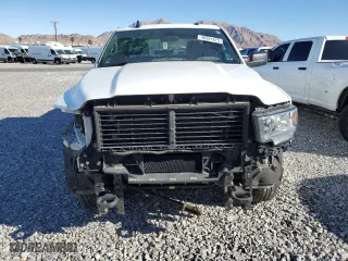 2022 Ram 2500 Tradesman with VIN 3C6UR4CJ7NG270629, listed as a Copart auction lot 46321675 with 61,448 mi miles and Salvage Title. Bid and sale history available at carsss.com. Image 5.
