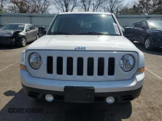 2017 Jeep Patriot Sport z VIN 1C4NJPBA1HD207762, wystawiony jako Copart lot #53863095 z przebiegiem 78 229 mil mil oraz Szkoda całkowita • Salvage title. Historia ofert i sprzedaży dostępna na DreamBid. Obrazek 5.