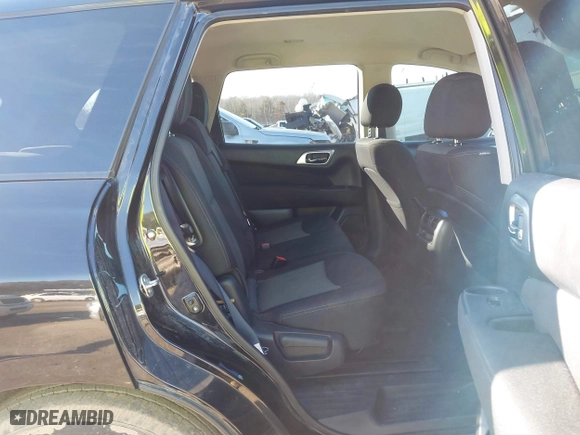 2017 Nissan Pathfinder SV with VIN 5N1DR2MN6HC901405, listed as a IAAI auction lot 41434583 with 182,816 mi miles. Bid and sale history available at carsss.com. Image 8.