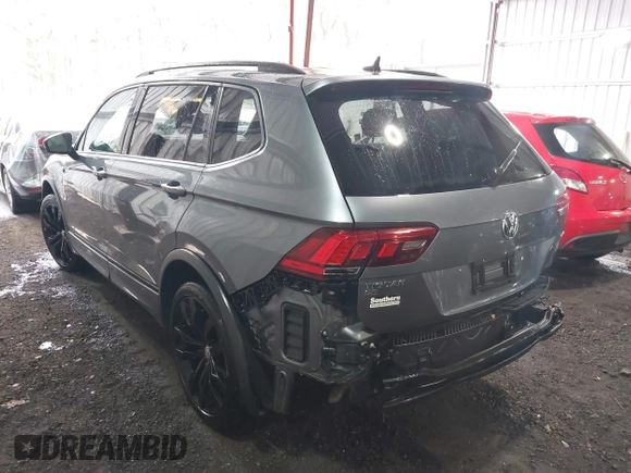 2021 Volkswagen Tiguan SE with VIN 3VV2B7AX0MM039117, listed as a IAAI auction lot 41991481 with 36,824 mi miles and . Bid and sale history available at DreamBid. Image 3.