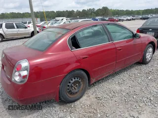2006 Nissan Altima 2.5 S with VIN 1N4AL11D86C214072, listed as a IAAI auction lot 41982628 with 7,477,147 mi miles. Bid and sale history available at carsss.com. Image 4.