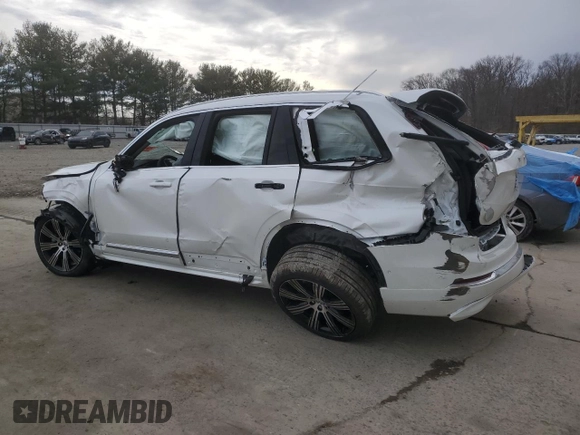 2025 Volvo XC90 Plus with VIN YV4062PE6S1347855, listed as a Copart auction lot 46486525 with 1,696 mi miles and Salvage Title. Bid and sale history available at DreamBid. Image 2.