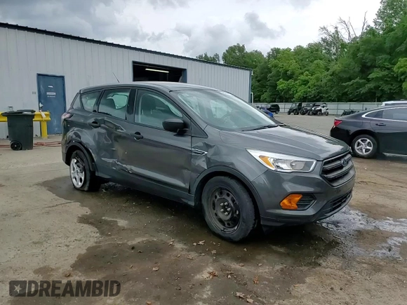 2017 Ford Escape S z VIN 1FMCU0F7XHUC07081, wystawiony jako Copart lot #55094775 z przebiegiem 43 552 mil mil oraz Szkoda całkowita • Salvage title. Historia ofert i sprzedaży dostępna na DreamBid. Obrazek 14.