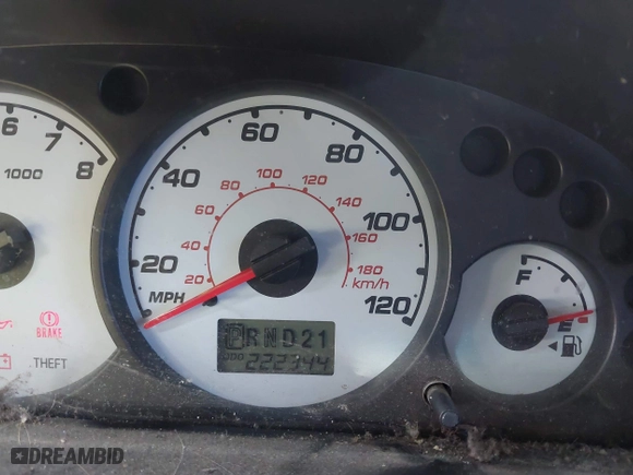 2001 Ford Escape XLT with VIN 1FMYU03141KF43980, listed as a IAAI auction lot 41989002 with 222,344 mi miles. Bid and sale history available at carsss.com. Image 7.