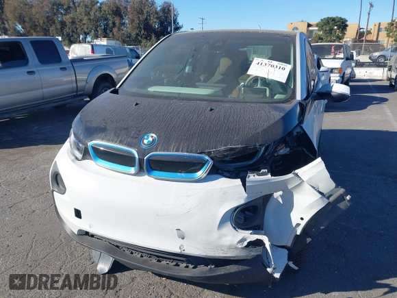 2014 BMW i3 with VIN WBY1Z4C57EV276810, listed as a IAAI auction lot 41370310 with Not provided miles and . Bid and sale history available at DreamBid. Image 16.