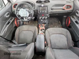 2016 Jeep Renegade Trailhawk with VIN ZACCJBCT7GPD48085, listed as a Copart auction lot 61563515 with 205,070 mi miles and Salvage title. Bid and sale history available at DreamBid. Image 8.