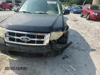 2010 Ford Escape Limited с VIN 1FMCU9EG6AKB89377, выставлен на аукционе Copart как лот 63668395 с пробегом Не указан миль и Чистый • Clean title. История ставок и продаж доступна на DreamBid. Изображение 14.