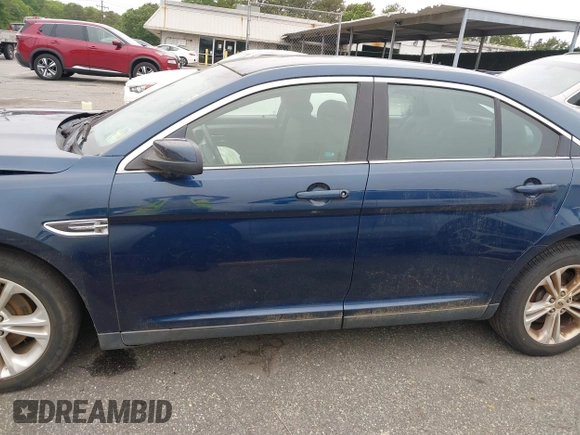 2016 Ford Taurus SEL z VIN 1FAHP2E81GG111690, wystawiony jako IAAI lot #42461206 z przebiegiem 92 424 mil mil oraz . Historia ofert i sprzedaży dostępna na DreamBid. Obrazek 15.