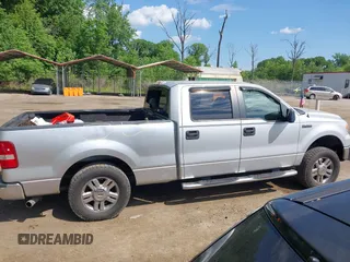 2008 Ford F-150 XLT z VIN 1FTPW14V88FA65700, wystawiony jako IAAI lot #42204460 z przebiegiem 109 230 mil mil oraz . Historia ofert i sprzedaży dostępna na DreamBid. Obrazek 14.