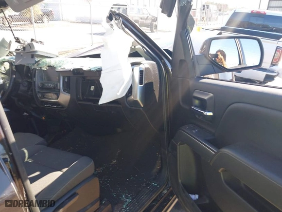 2019 Chevrolet Silverado 1500 LD LT with VIN 2GCRCPEC7K1120296, listed as a IAAI auction lot 41470311 with 110,450 mi miles. Bid and sale history available at carsss.com. Image 5.