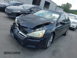 2007 Honda Accord LX with VIN 3HGCM56437G711286, listed as a IAAI auction lot 42601346 with 239,472 mi miles and . Bid and sale history available at DreamBid. Image 2.