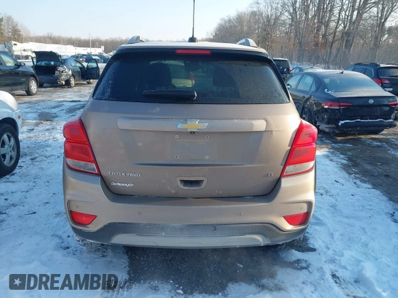 2018 Chevrolet Trax LT with VIN 3GNCJPSB1JL204447, listed as a IAAI auction lot 41412002 with 130,654 mi miles. Bid and sale history available at carsss.com. Image 16.