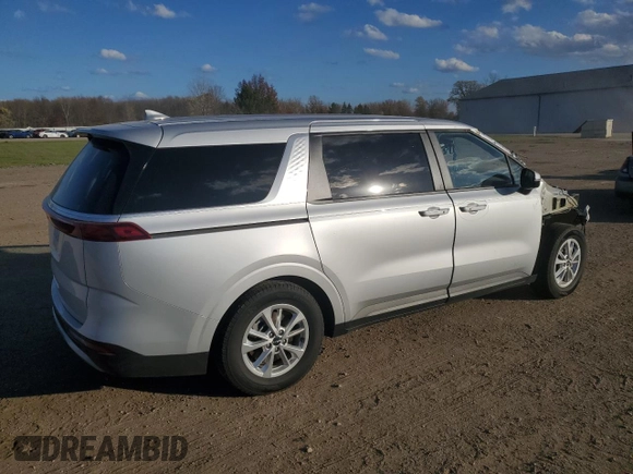2023 Kia Carnival LX with VIN KNDNB4H33P6254198, listed as a Copart auction lot 79132804 with 51,645 mi miles and Salvage Title. Bid and sale history available at carsss.com. Image 3.