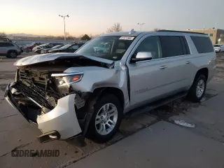 2018 Chevrolet Suburban LT with VIN 1GNSKHKC6JR102884, listed as a Copart auction lot 81971364 with 104,926 mi miles and Salvage Title. Bid and sale history available at carsss.com. Image 1.