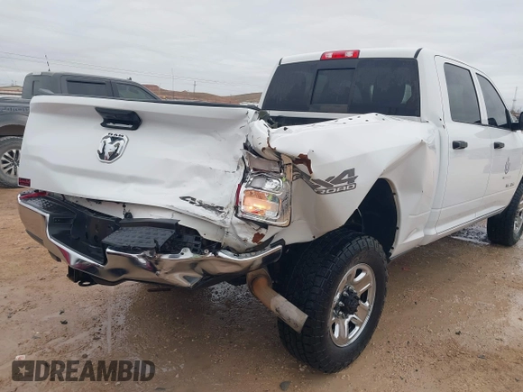 2020 Ram 2500 Tradesman with VIN 3C6UR5CJ8LG174124, listed as a IAAI auction lot 41421505 with 69,330 mi miles. Bid and sale history available at carsss.com. Image 6.