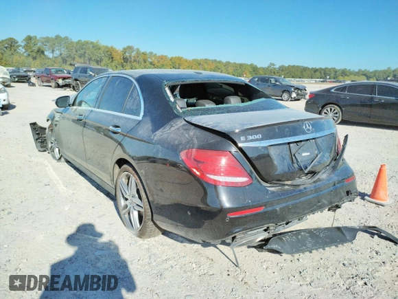 2018 Mercedes-Benz E-Class E 300 with VIN WDDZF4JB0JA381136, listed as a Copart auction lot 61482482 with 46,512 mi miles. Bid and sale history available at carsss.com. Image 3.